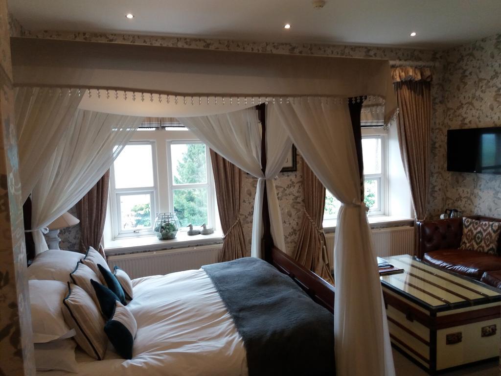 The Shireburn Arms 4*